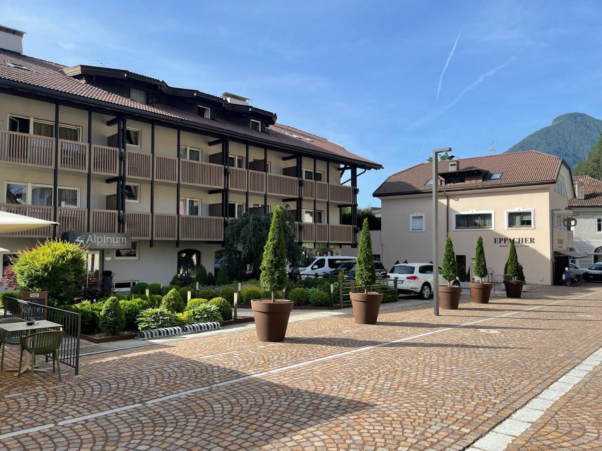 Residence Hotel Alpinum Campo Tures Bagian luar foto